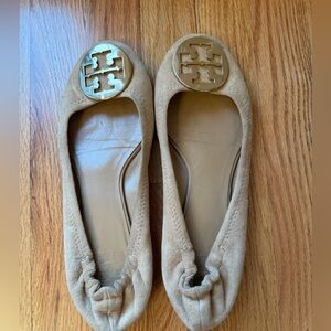 Tory Burch Minnie Travel Tan Gold Ballet Flat Size 9